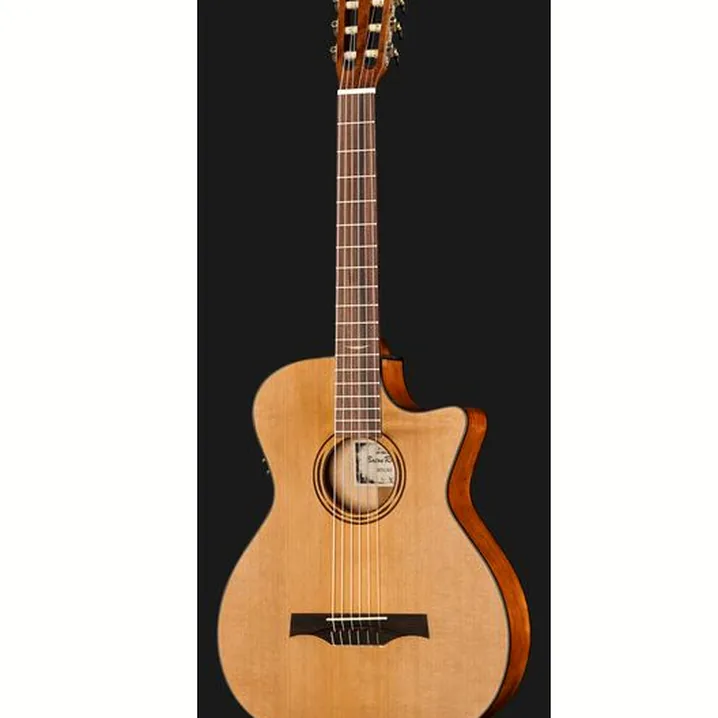 Baton Rouge CR21C/ACE Nylon Auditorium Confronto, Recensioni e Test