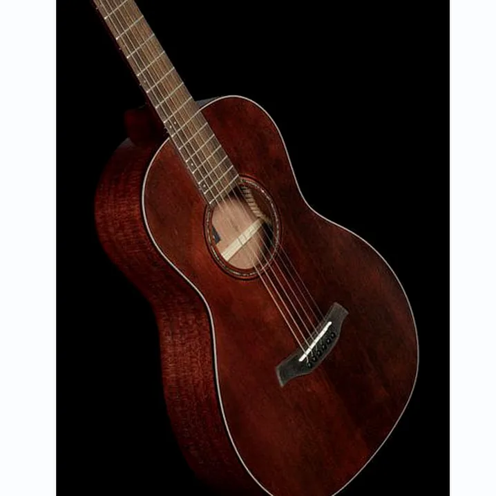 Chitarra acustica Baton Rouge X11LS/P-SCR Parlor / Recensione, Confronto, Test