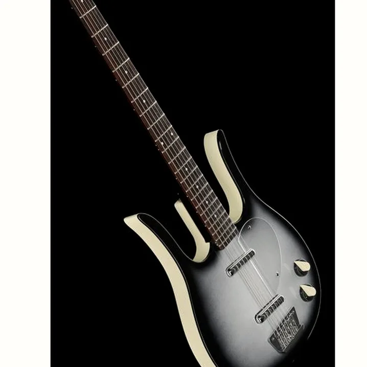 Chitarra Danelectro 58 Longhorn Baritone BB – Recensione, Test, Confronto