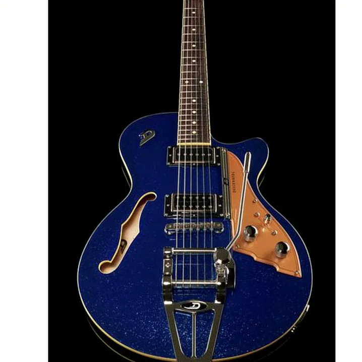 Chitarra Duesenberg Starplayer TV Blue Sparkle: Confronto, Test e Recensioni