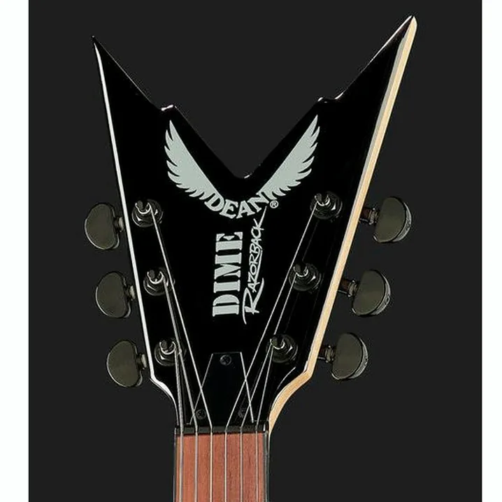 Chitarra elettrica Dean Guitars Razorback DB CBK, Recensione, Test, Confronto