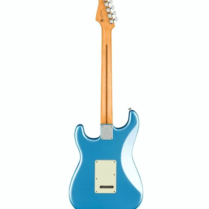 Chitarra elettrica Fender Player Plus Strat Opal Spark Recensione, Test e Confronto