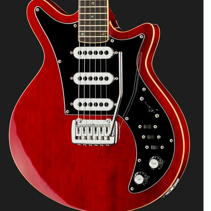 Chitarra elettrica Harley Benton BM-75 Trans Red Deluxe w/Case, Recensione, Test, Confronto