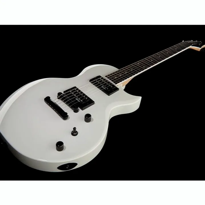 Chitarra elettrica Jackson JS22 AH SC Monarkh Snow White / Prova, Confronto, Recensione