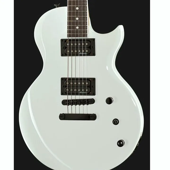 Chitarra elettrica Jackson JS22 AH SC Monarkh Snow White / Prova, Confronto, Recensione