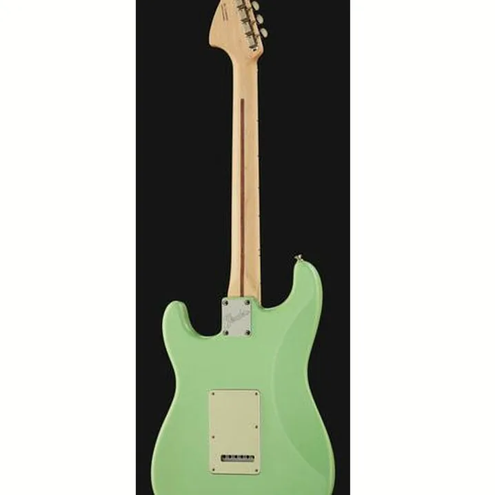 Chitarra Fender AM Perf Strat HSS MN SFG  Recensione e Test