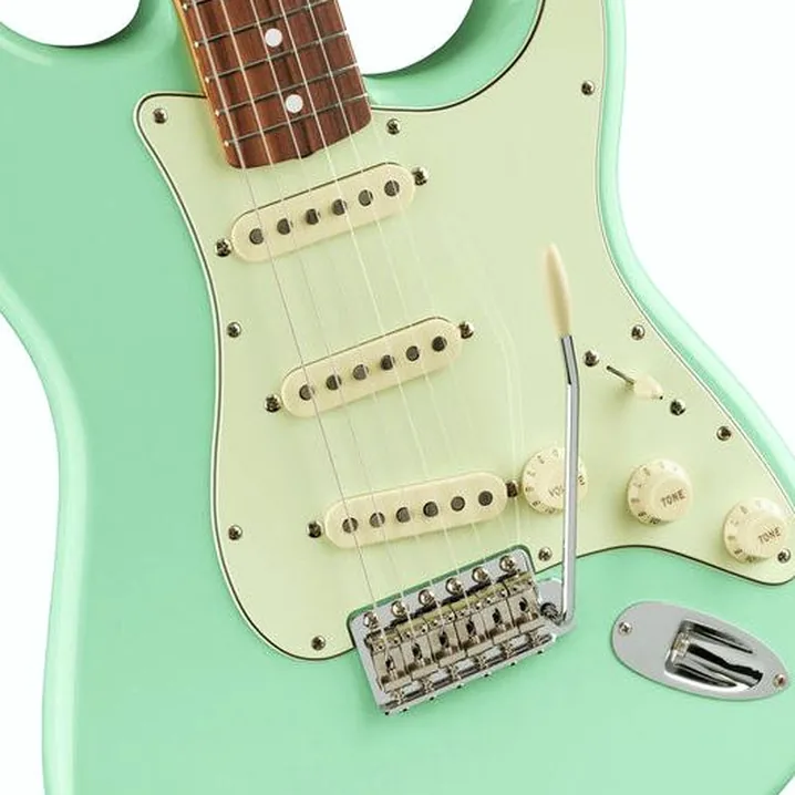 Chitarra Fender Vintera 60s Strat SG – Recensione, Test, Confronto