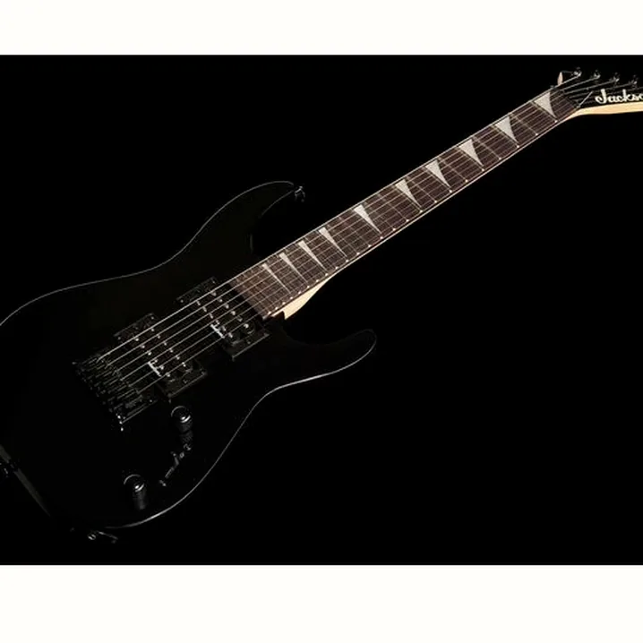 Chitarra Jackson JS1X Dinky Minion Black – Recensione, Test, Confronto