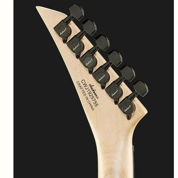 Chitarra Jackson JS1X Dinky Minion Black – Recensione, Test, Confronto