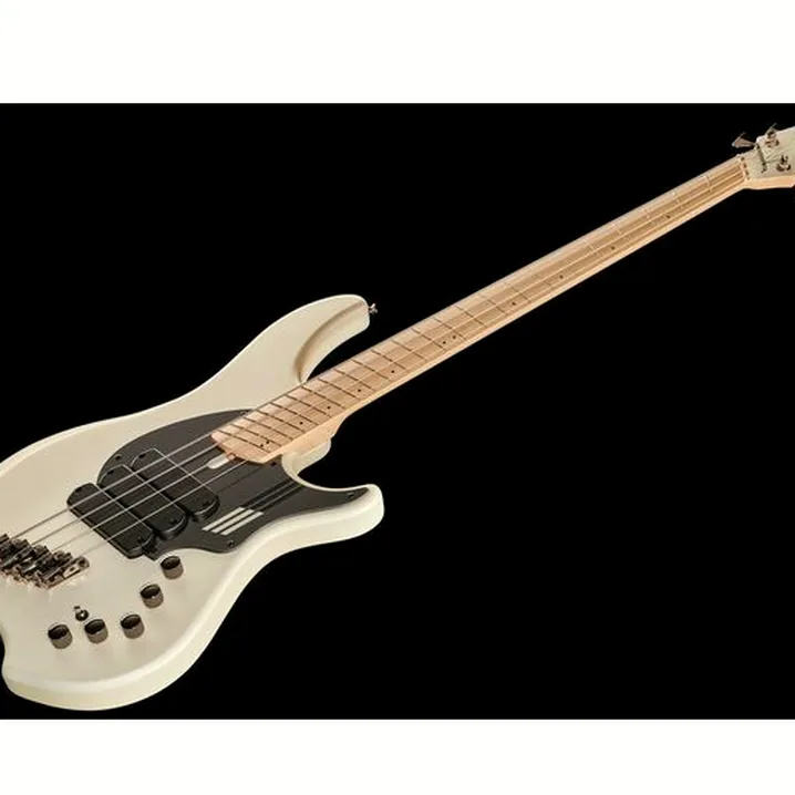 Il basso elettrico Dingwall NG3 Nolly Sig.4 Duc Pearl WH / Prova, Confronto, Recensione