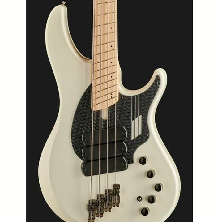 Il basso elettrico Dingwall NG3 Nolly Sig.4 Duc Pearl WH / Prova, Confronto, Recensione