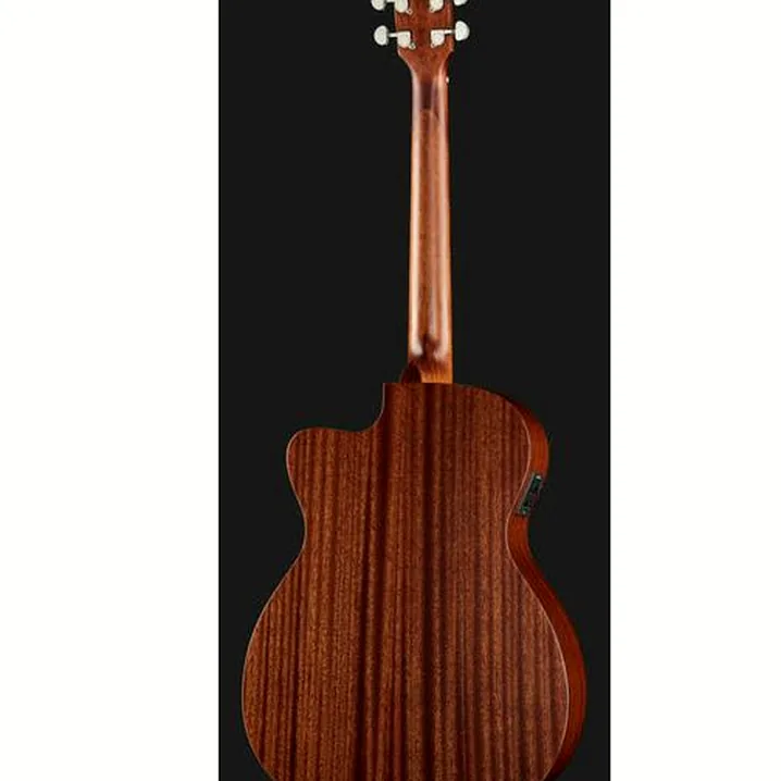 La chitarra acustica Harley Benton Custom Line CLA-15MCE VS / Prova, Confronto, Recensione