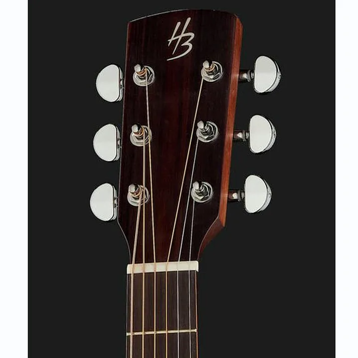 La chitarra acustica Harley Benton Custom Line CLA-15MCE VS / Prova, Confronto, Recensione