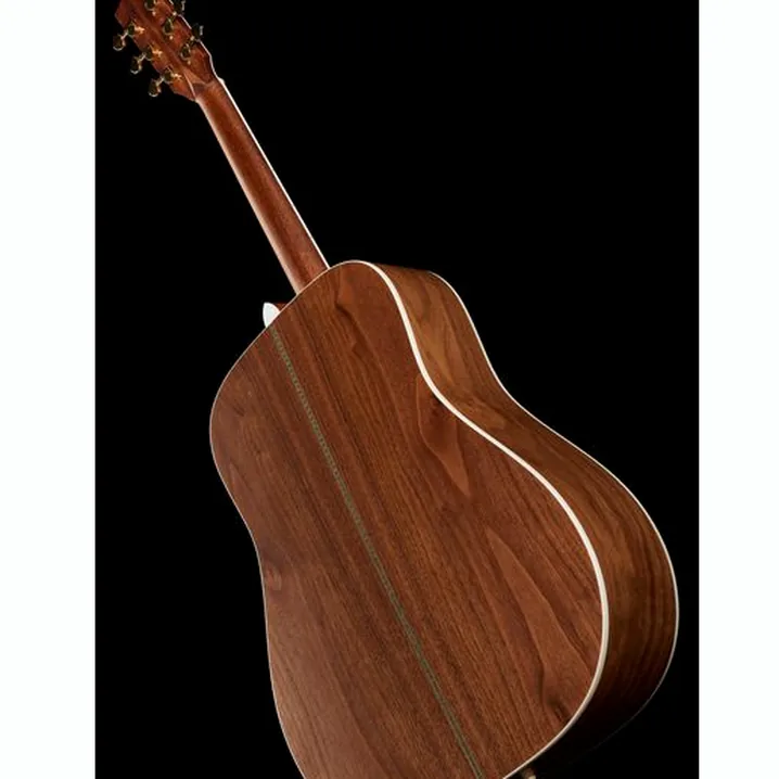 La chitarra acustica Harley Benton Custom Line CLD-41S WN W/Case Recensione, Confronto, Test