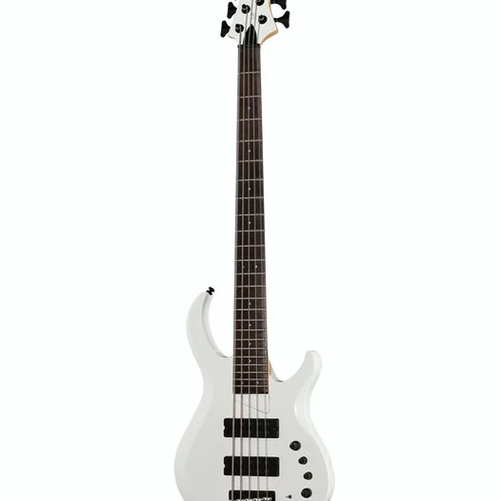 Il basso elettrico Marcus Miller M2 5 WHP 2nd Gen / Confronto, Test e Recensioni
