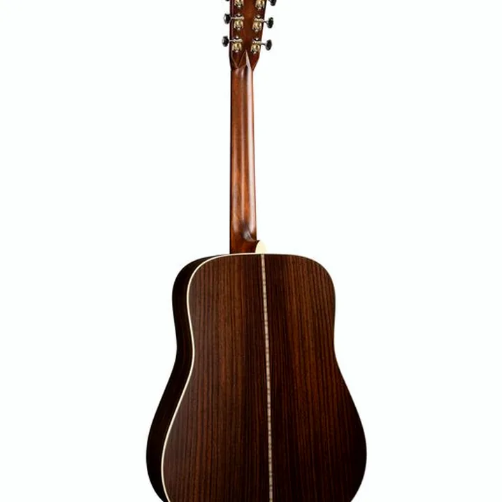 La chitarra acustica Martin Guitars D-28 Satin / Prova, Confronto, Recensione