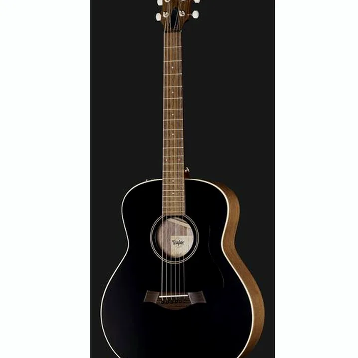 La chitarra acustica Taylor GTe Blacktop: Recensione, Opinioni, Confronto