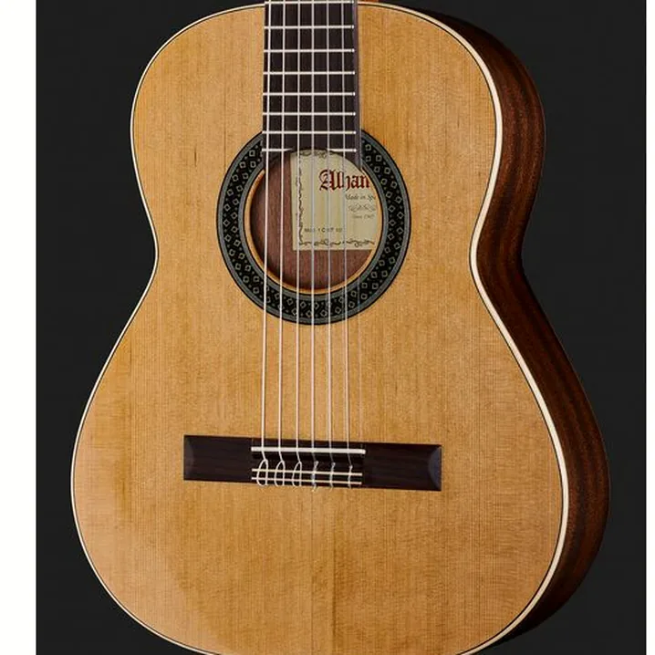 La chitarra classica Alhambra 1C HT 1/2 incl. Gigbag / Prova, Confronto, Recensione
