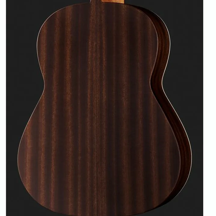 La chitarra classica Alhambra 1C HT 1/2 incl. Gigbag / Prova, Confronto, Recensione