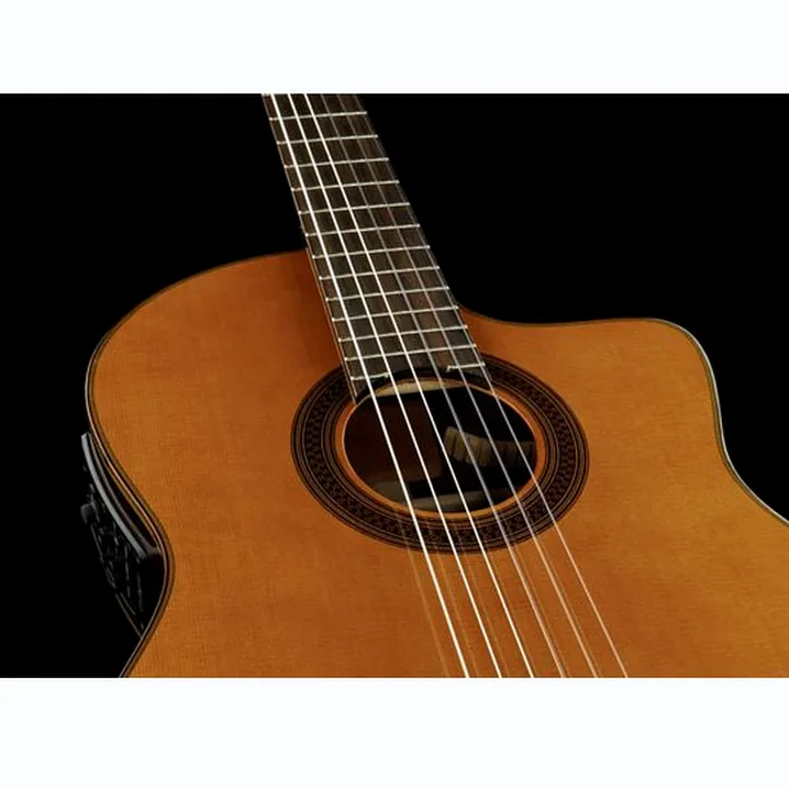 La chitarra classica Cordoba C7-CE Iberia – Recensione, Confronto, Test