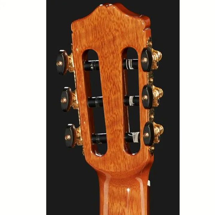 La chitarra classica Cordoba C7-CE Iberia – Recensione, Confronto, Test