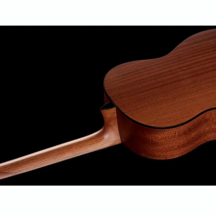 La chitarra classica La Mancha Romero Granito 32-N / Prova, Confronto, Recensione