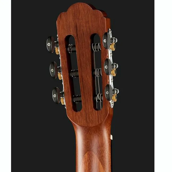 La chitarra classica La Mancha Romero Granito 32-N / Prova, Confronto, Recensione