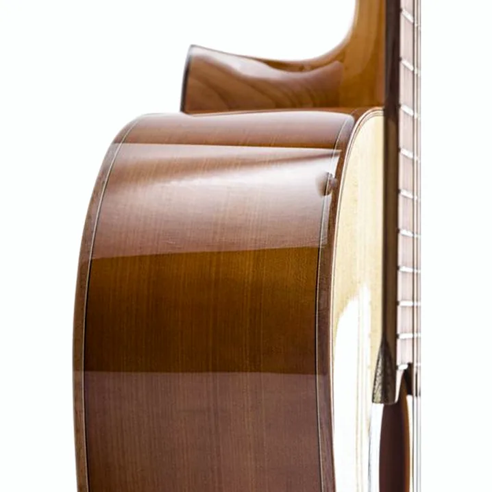 La chitarra classica La Mancha Serba Maciza – Recensione, Confronto, Test