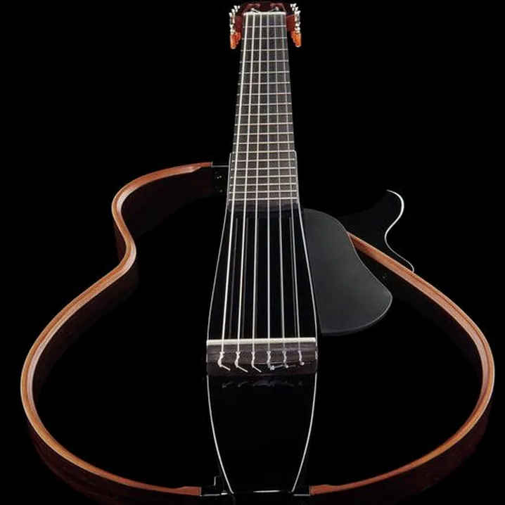 La chitarra classica Yamaha SLG200N TBK: Recensione, Opinioni, Confronto