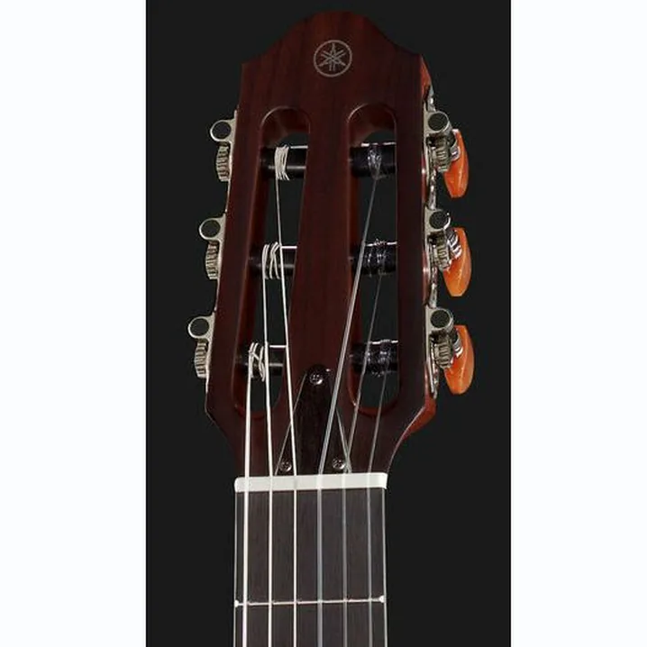 La chitarra classica Yamaha SLG200N TBK: Recensione, Opinioni, Confronto