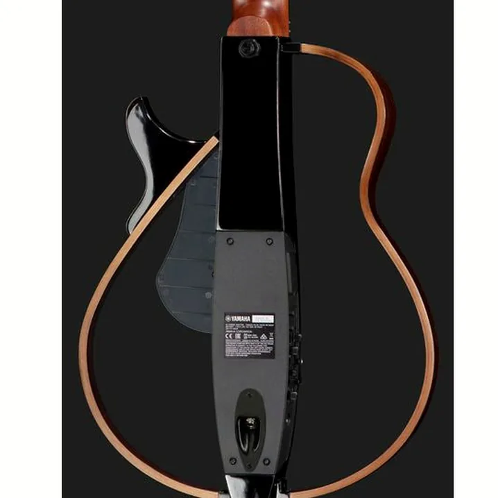 La chitarra classica Yamaha SLG200N TBK: Recensione, Opinioni, Confronto