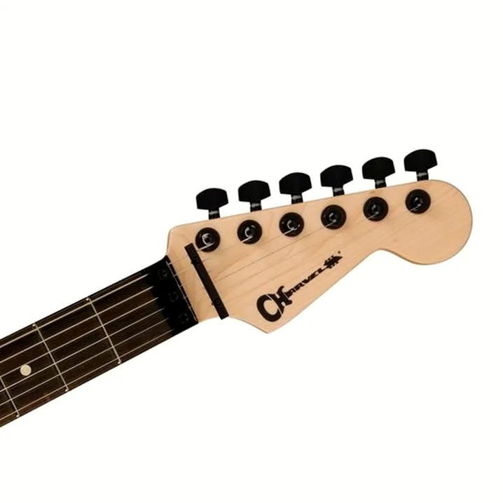 La chitarra elettrica Charvel Pro-Mod So-Cal HSS FR FRD Recensione, Test & Confronto