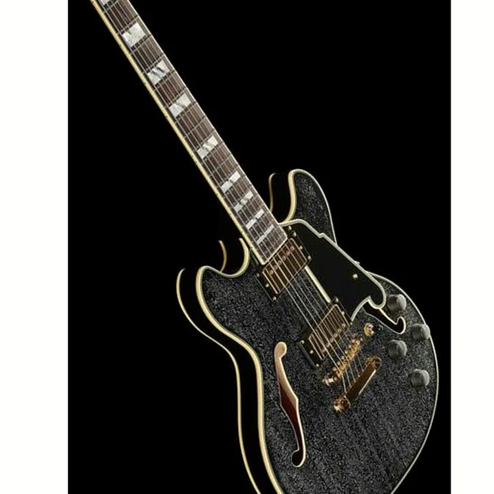 La chitarra elettrica DAngelico Excel Mini DC Black Dog / Recensione, Confronto & Test