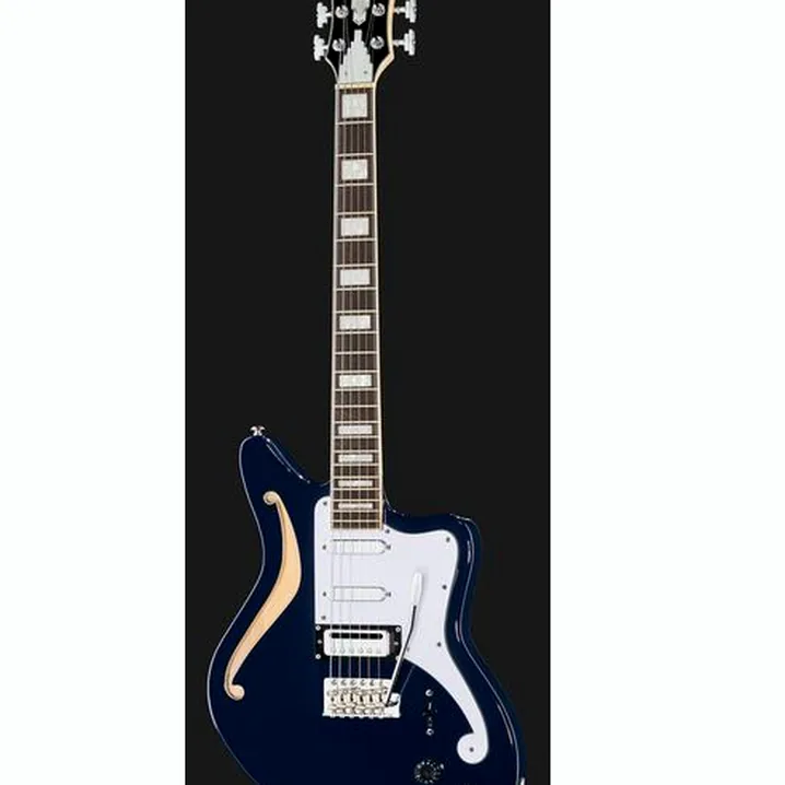 La chitarra elettrica DAngelico Premier Bedford SH Navy Blue Recensione, Test & Confronto