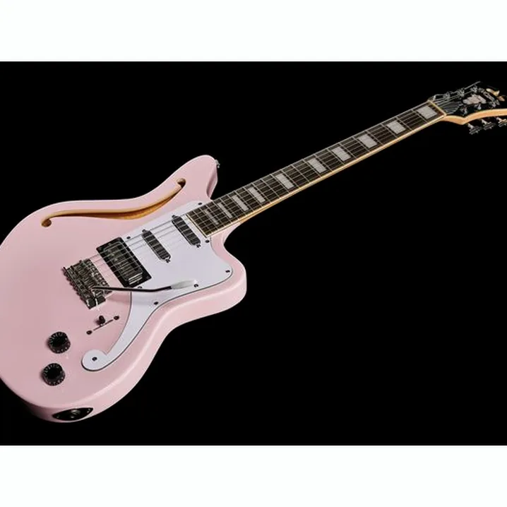 La chitarra elettrica DAngelico Premier Bedford SH Shell Pink Recensione, Test & Confronto