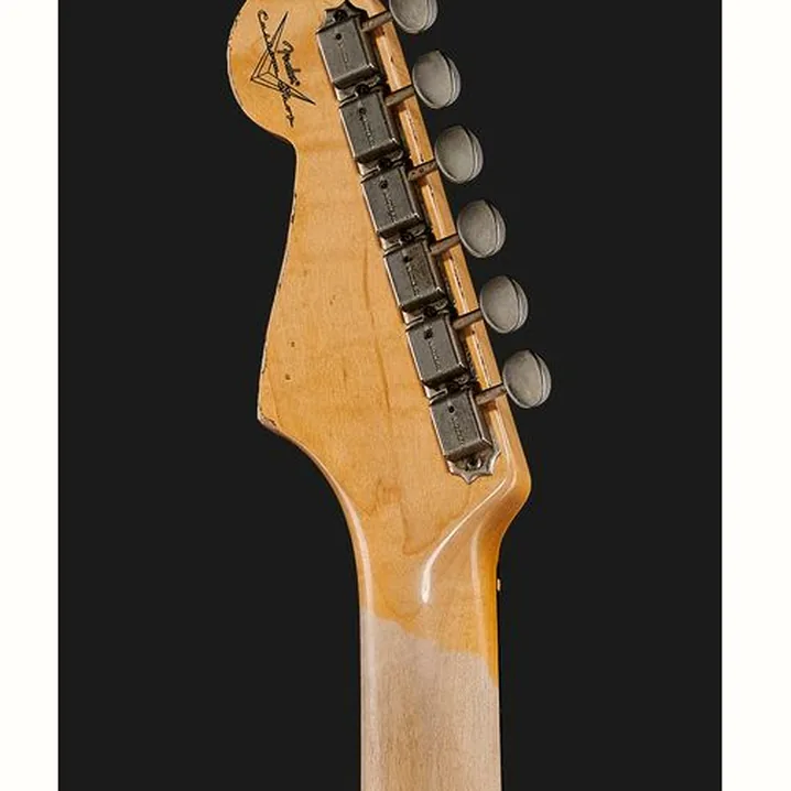 La chitarra elettrica Fender 63 Strat ASFS Heavy Relic, Recensione e Test