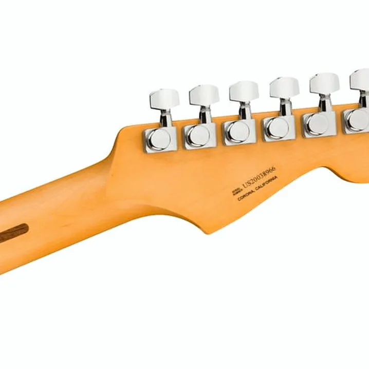 La chitarra elettrica Fender AM Ultra Strat MN TXT LH, Recensione e Test