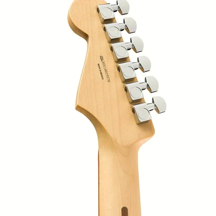 La chitarra elettrica Fender Player Series Strat HSS PF 3TS: Confronto, Recensioni, Test