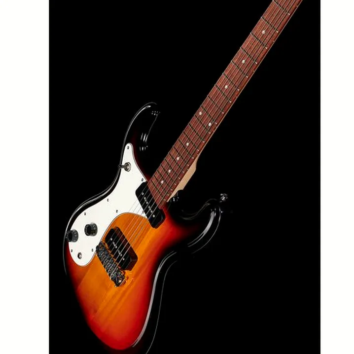 La chitarra elettrica Harley Benton MR-Classic Baritone LH SB / Confronto, Test e Recensione