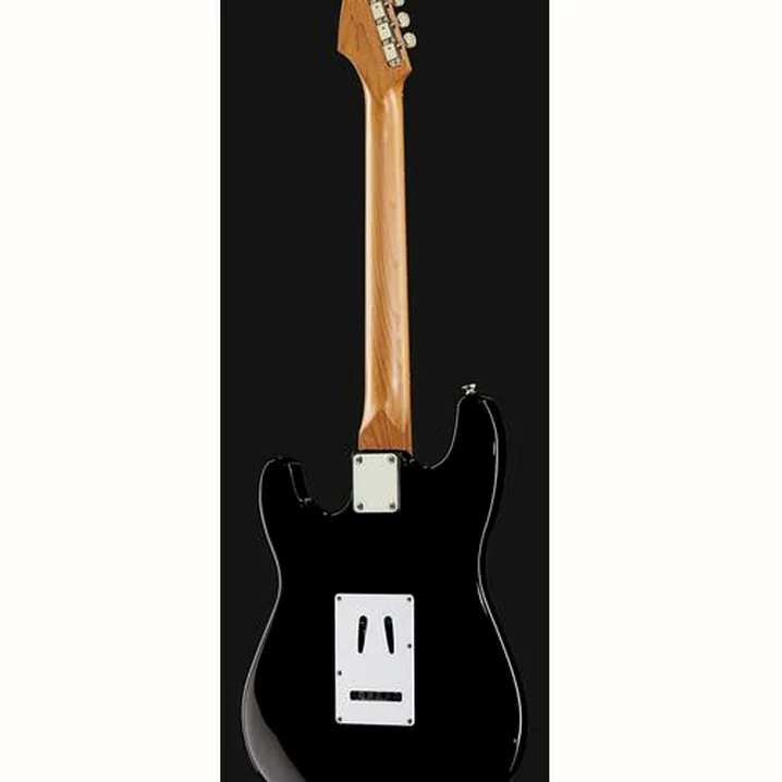 La chitarra elettrica Harley Benton ST-62 BK Vintage Series Recensione, Test & Confronto