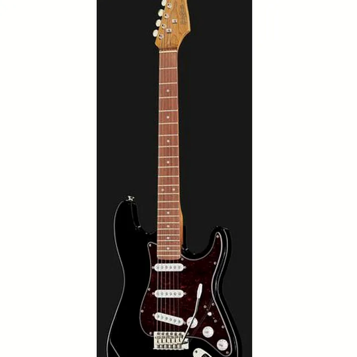 La chitarra elettrica Harley Benton ST-62 BK Vintage Series Recensione, Test & Confronto