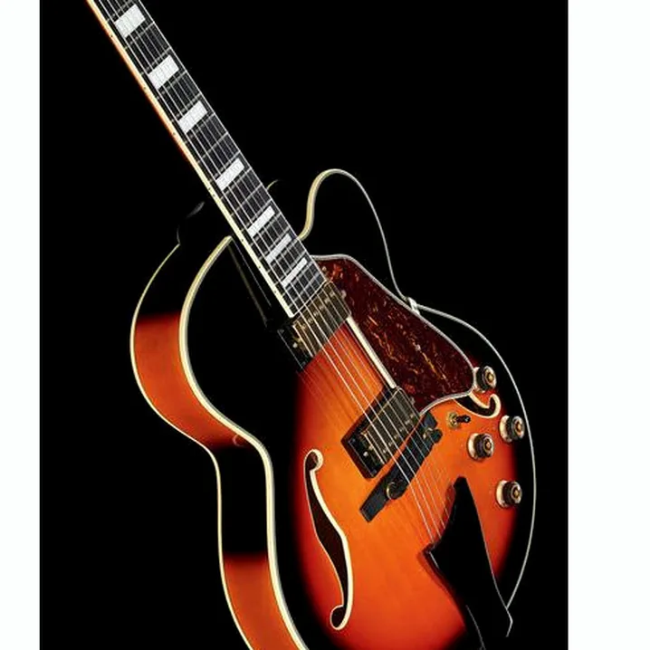 La chitarra elettrica Ibanez AF95-BS / Confronto, Test e Recensione