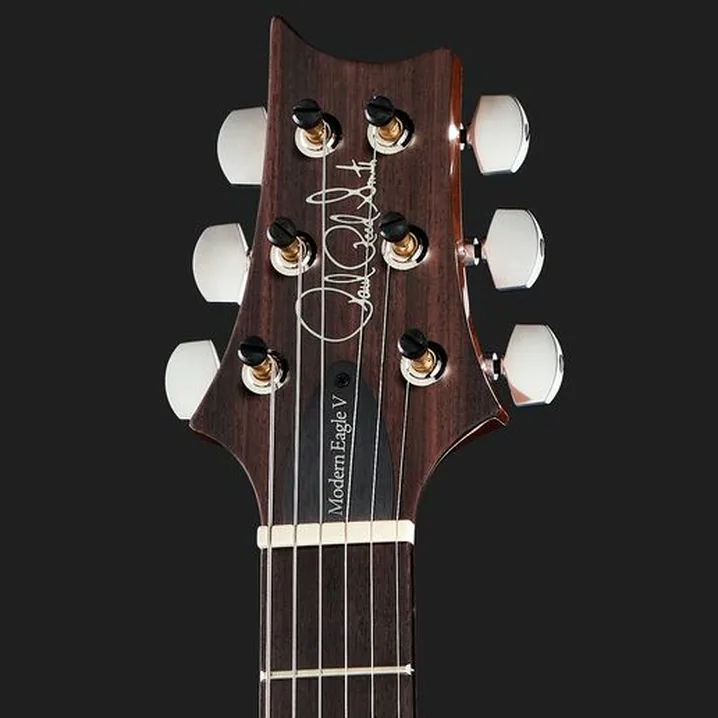 La chitarra elettrica PRS Modern Eagle V ER Recensione, Test & Confronto