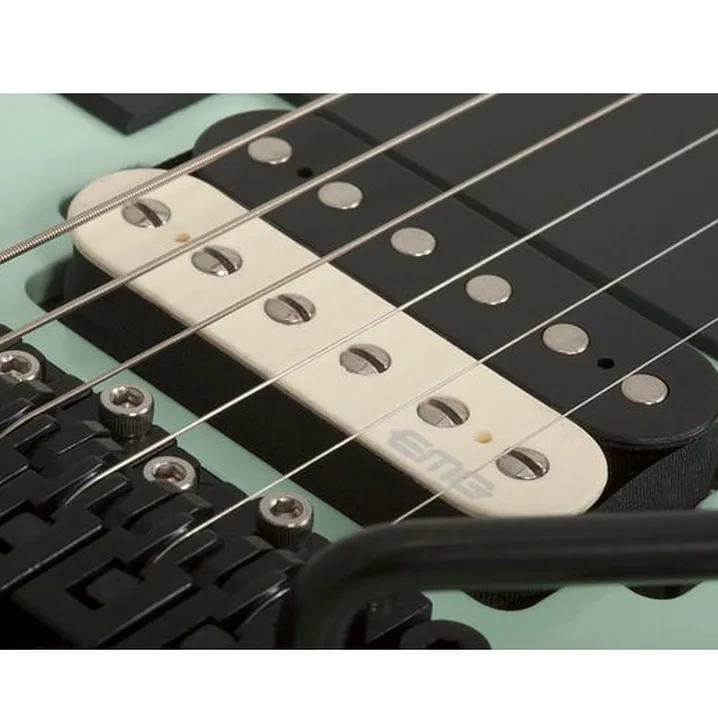 La chitarra elettrica Schecter SVSS PT FR S SFG Recensione, Test & Confronto