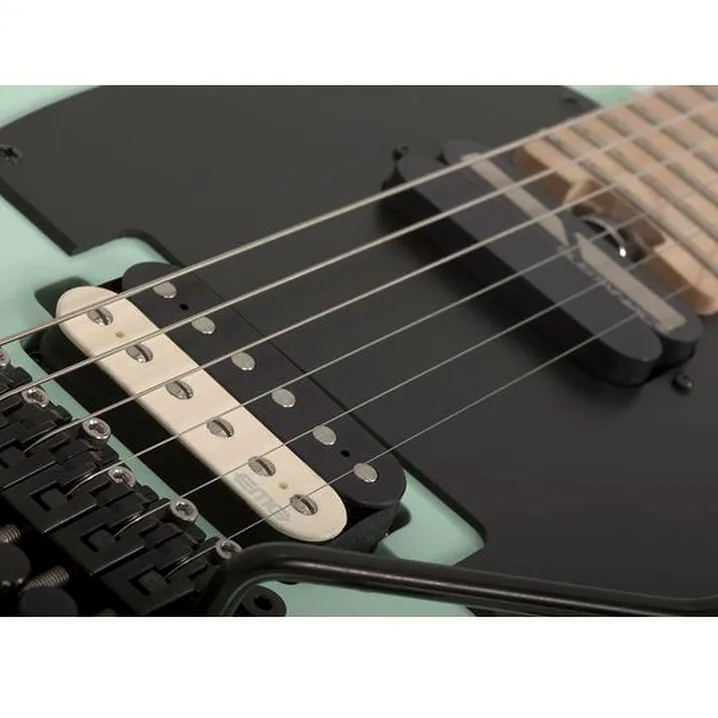 La chitarra elettrica Schecter SVSS PT FR S SFG Recensione, Test & Confronto