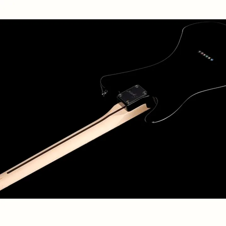 La chitarra elettrica Squier Aff. Tele Deluxe MN Black, Confronto, Test, Recensioni