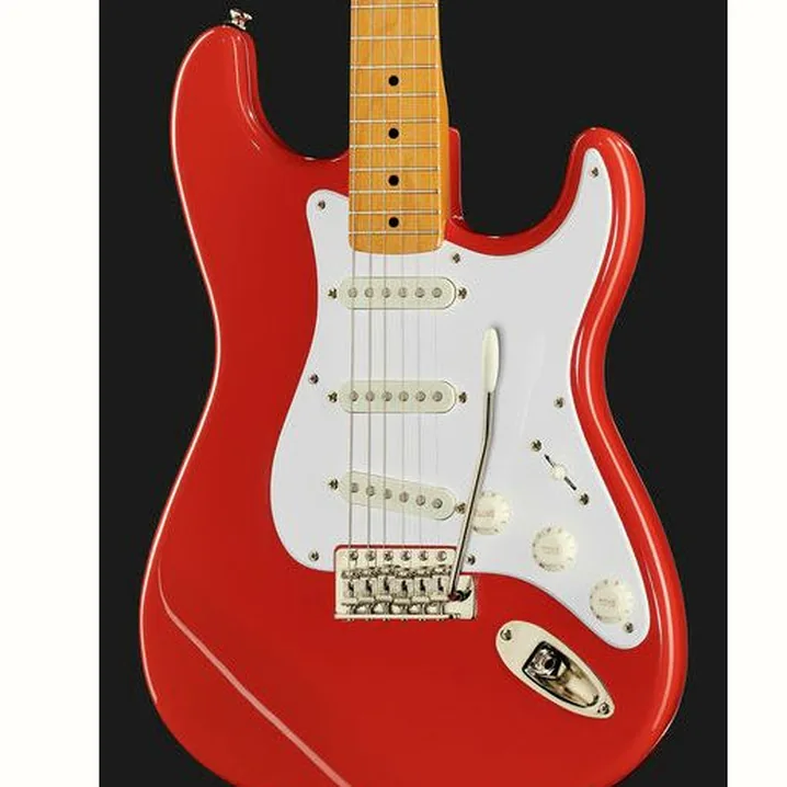 La chitarra elettrica Squier CV 50s Strat MN FR: Recensione, Test & Confronto