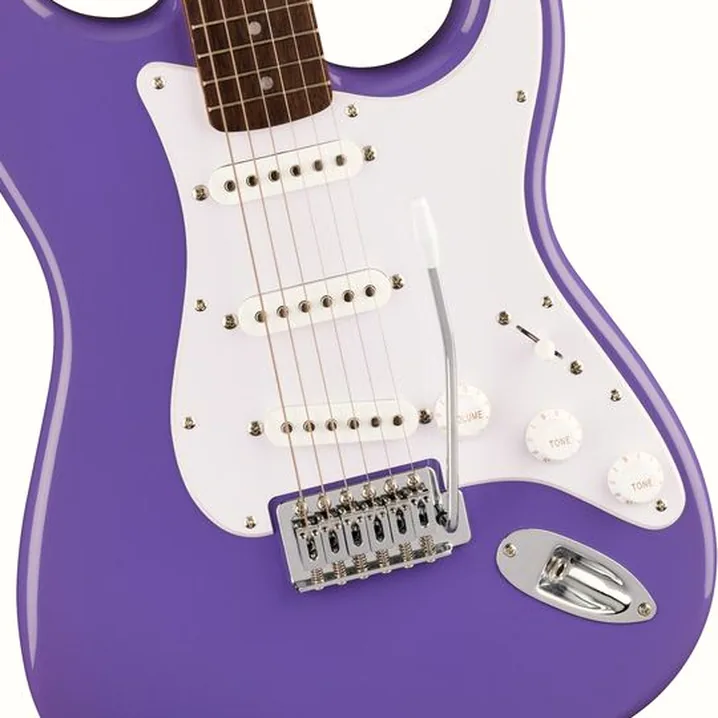 La chitarra elettrica Squier Sonic Strat LRL Ultravi Set / Confronto, Test e Recensione