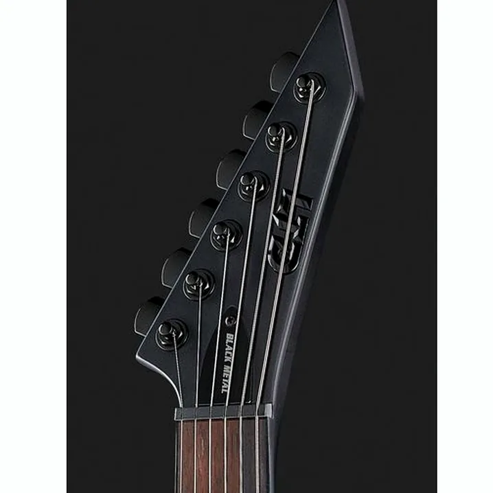 La chitarra ESP LTD Arrow-NT Black Metal LH Recensione, Confronto e Test