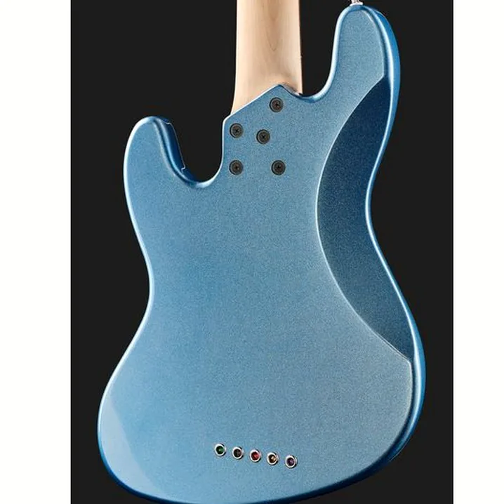 Il basso Lakland Skyline 55-60 Custom 5 LPB: Prova, Recensione e Confronto